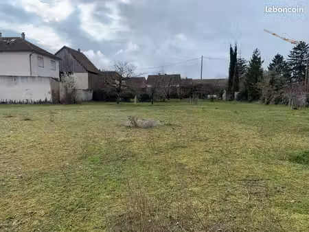 terrain 537 m² ruelisheim