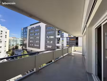 appartement 4 pièces 101 m²