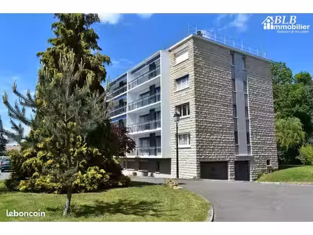 appartement 5 pièces 100 m²