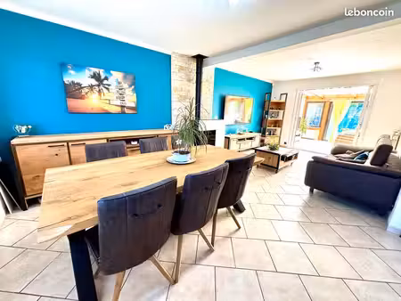 maison de semi plain-pied  3 chambres  jardin sud et garage