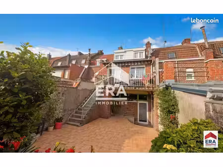maison 3 pièces 144 m²