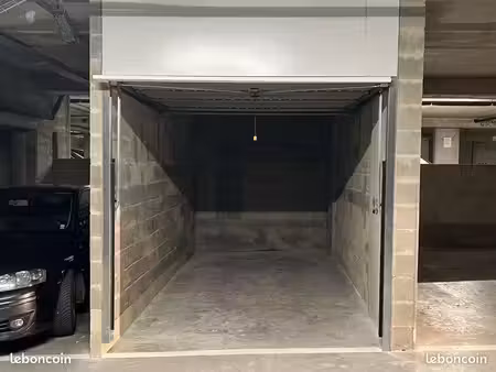box de 12 m2