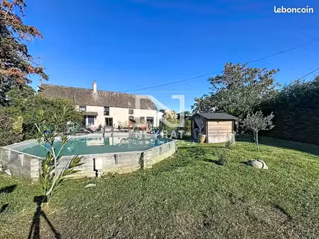 maison 2 pièces 215 m²