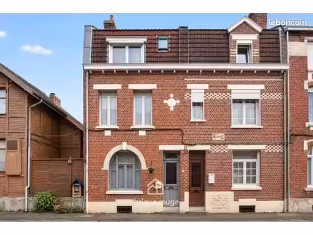 maison 6 pièces 118 m²