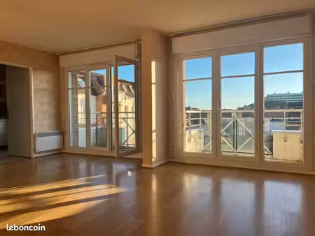 appartement 4 pièces 101 m²