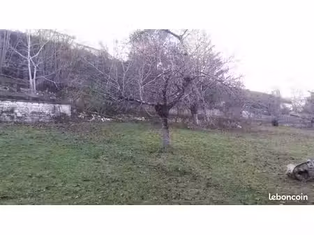 terrain 3 400 m² niort