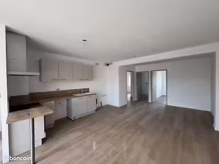 appartement 3 pièces 70 m²