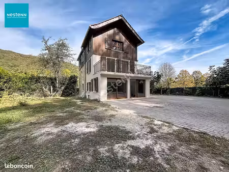 maison 5 pièces 126 m²