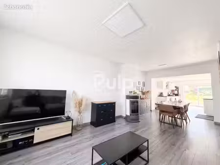 maison 6 pièces 96 m²