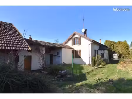 maison f4 sur 11 ares