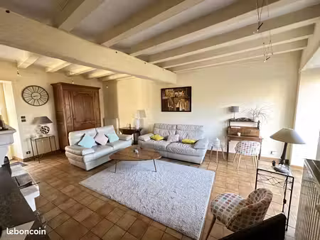 maison 7 pièces 165 m²