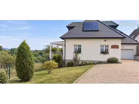 maison d’architecte 260 m² – piscine – 27 ares – vue haut-barr – espace indépendant