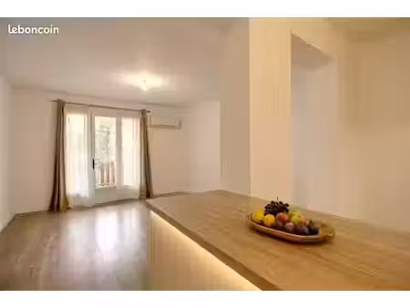 appartement 3 pièces 65 m²