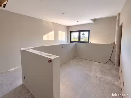bureaux 305 m² woippy