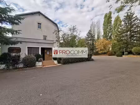 restaurant 500 m²