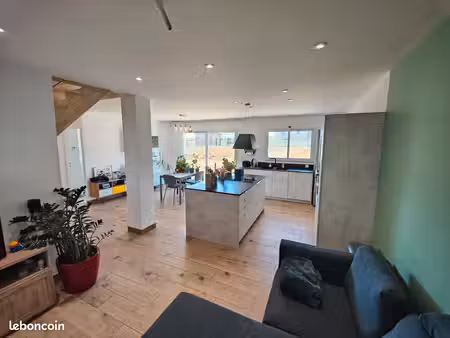 maison familiale de 116 m² – 4 chambres – domfront-en-champagne – 243 000
