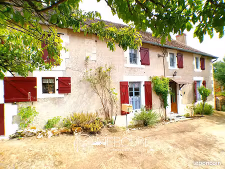 maison 4 pièces 131 m²