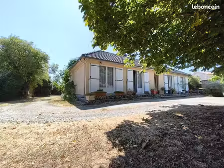 pavillon 5 pièces 84 m²