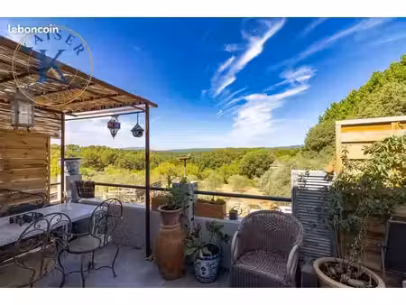 maison de village 3 pièces 65 m²