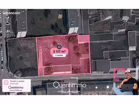 terrain 2117 m² laon