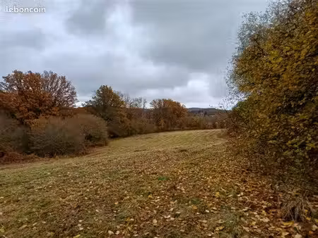 terrain de 21000 m²