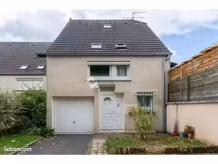 maison 6 pièces 90 m²