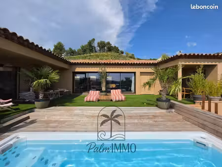 propriété 5 pièces 200 m²