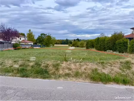 terrain constructible 511 m² – châtillon-la-palud – particulier