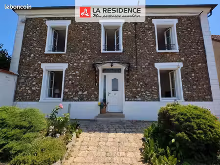 maison de 8 pièces