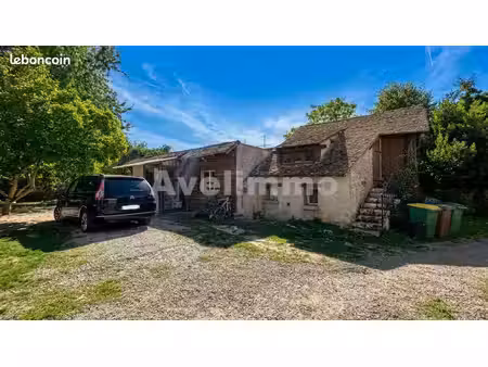 propriété 5 pièces 81 m²