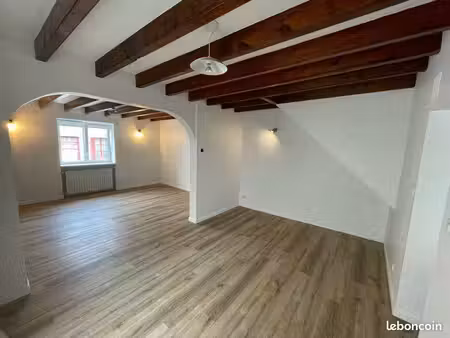maison 98 m² entièrement rénovée (dpe a) – 3 chambres – jardin – 2 parkings