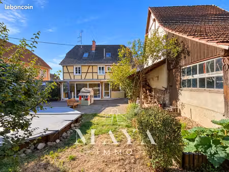 maison 7 pièces 198 m²