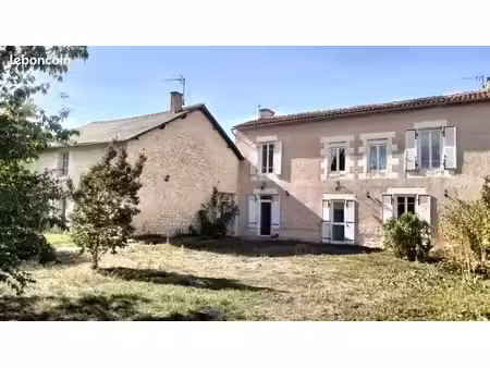 immeuble 8 pièces 216 m²