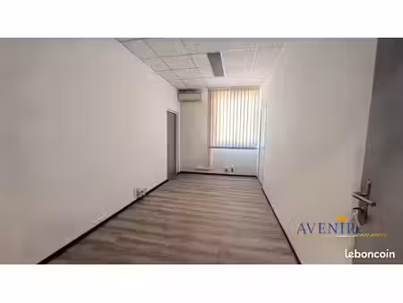 bureaux 12 m² mimet