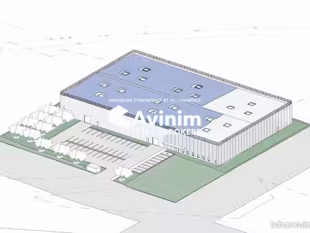 local 4065 m² marignane