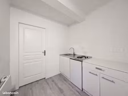 local 54 m² marseille