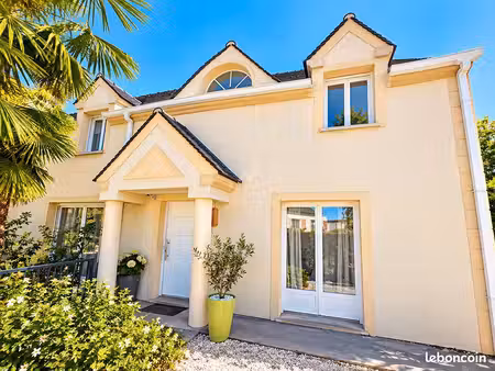 maison 7 pièces 120 m²