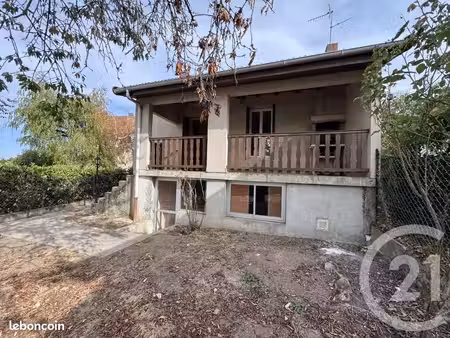 maison 2 pièces 70 m²