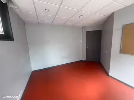 bureau privatif à louer
