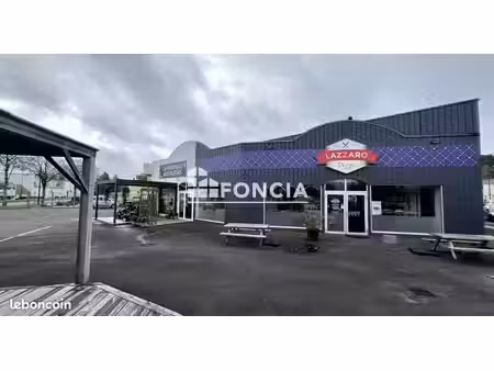 actif commercial de rendement – ensemble loué – 689 m² – rentabilité nette 7 7 % après fra