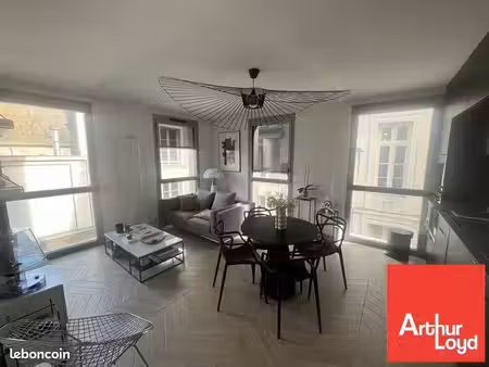 bureaux 59 m² poitiers