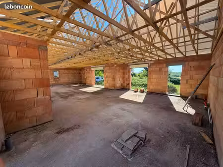 maison en cour de construction