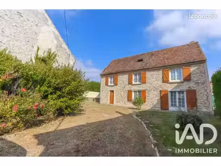 maison 5 pièces 143 m²