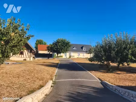 maison 6 pièces 160 m²