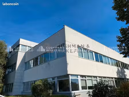 bureaux 535 m²