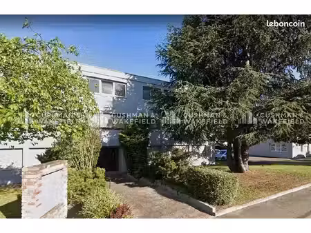 bureaux 400 m²