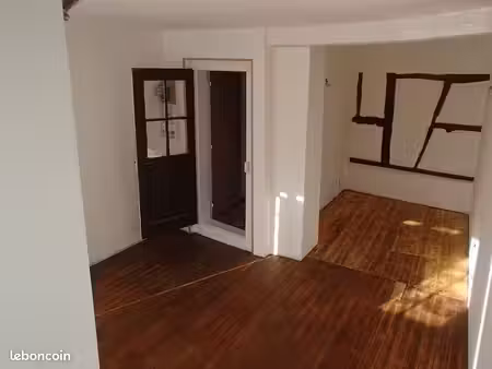 location local commercial 35 m² — centre-ville de brumath