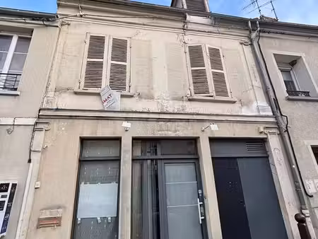 local commercial