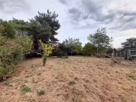 terrain 1 521 m² saint just le martel