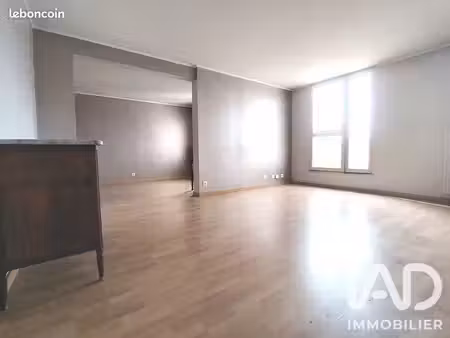 appartement 4 pièces 82 m²